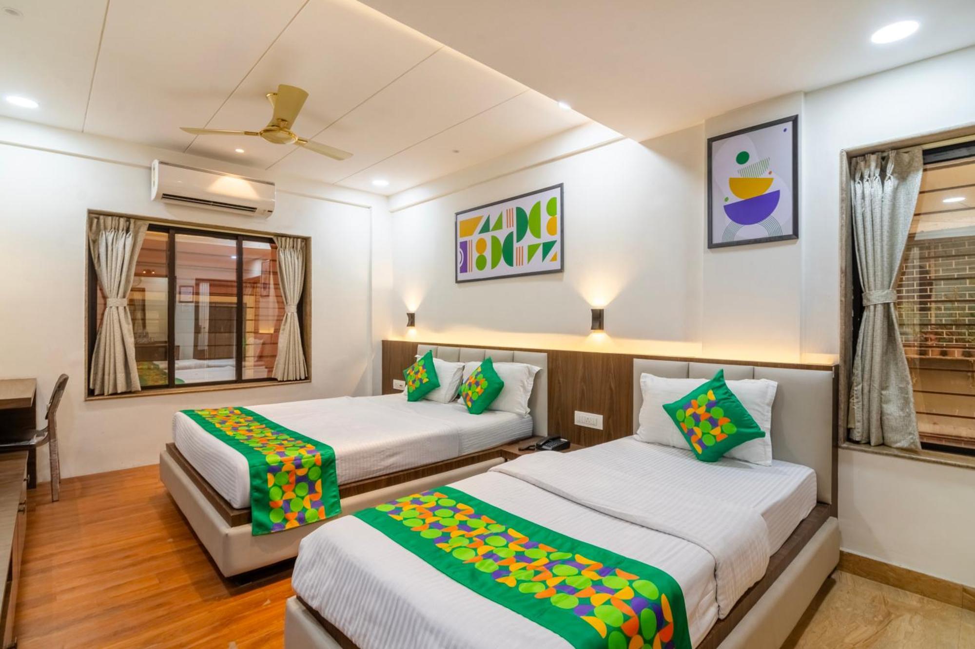 Treebo Petals Banquet & Suites - Kolkata Eksteriør bilde