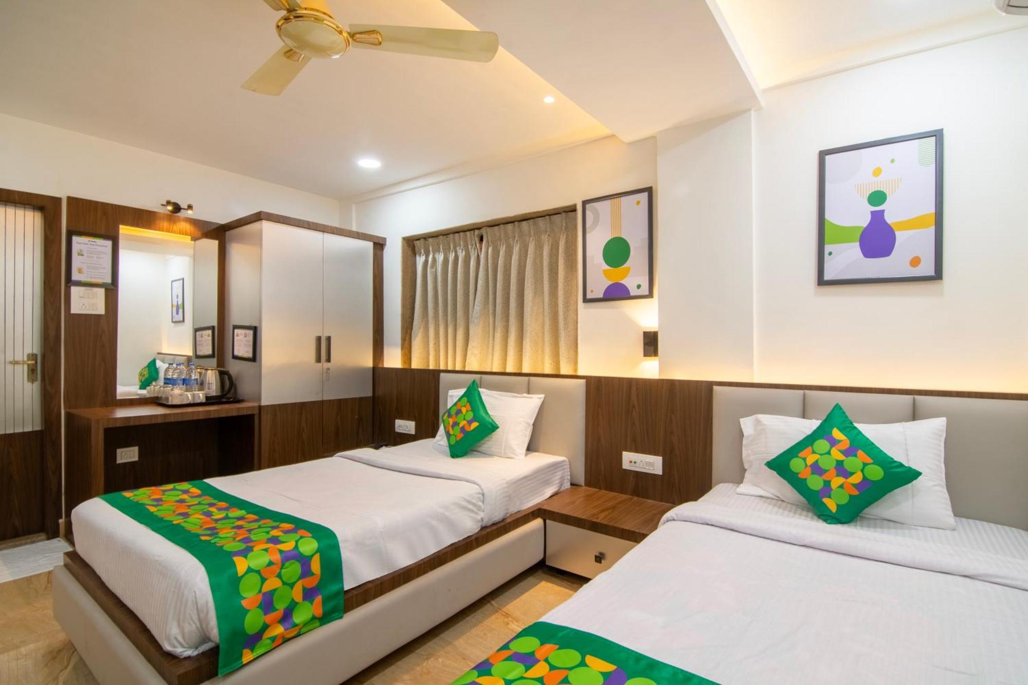 Treebo Petals Banquet & Suites - Kolkata Eksteriør bilde