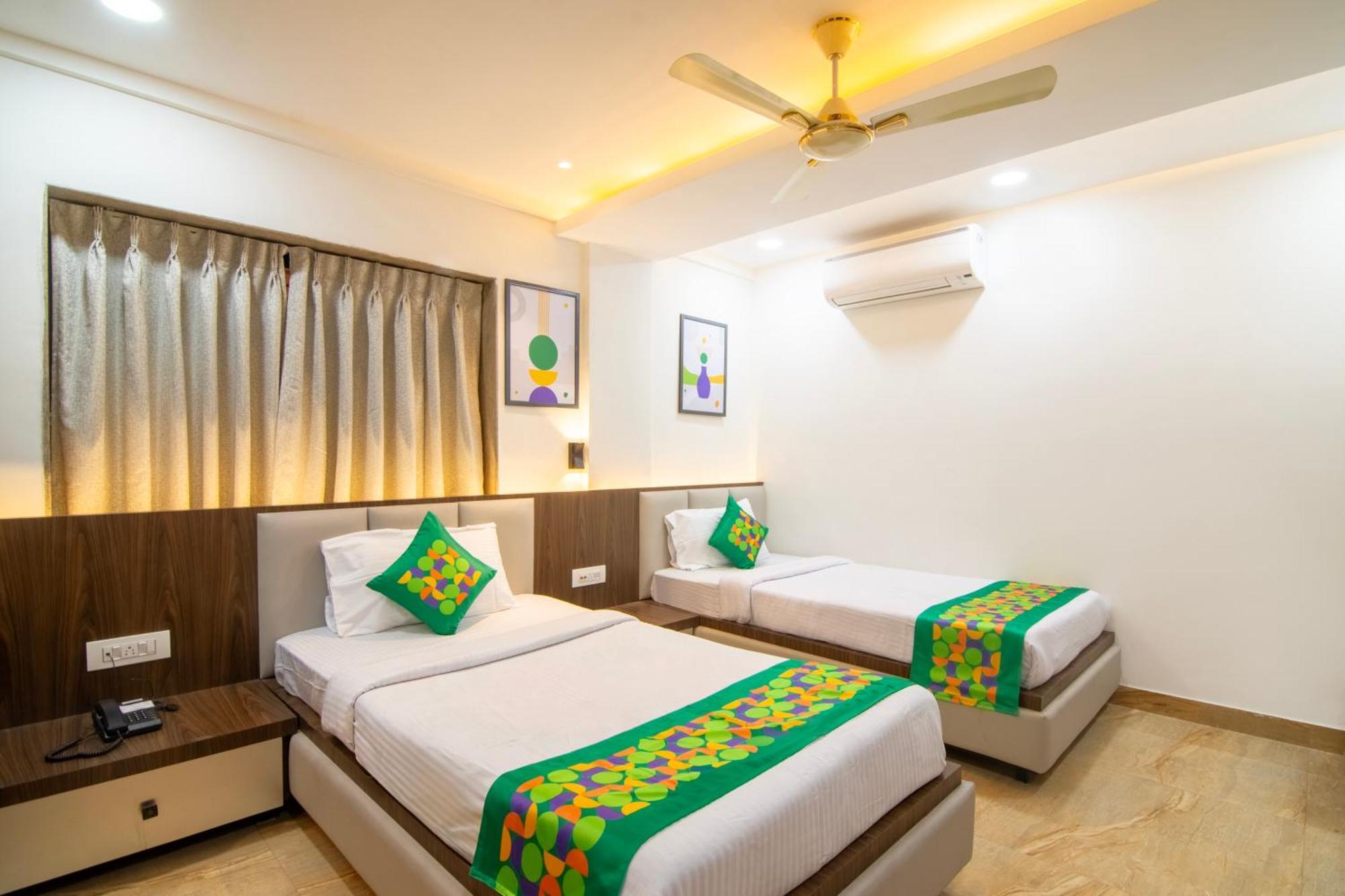 Treebo Petals Banquet & Suites - Kolkata Eksteriør bilde